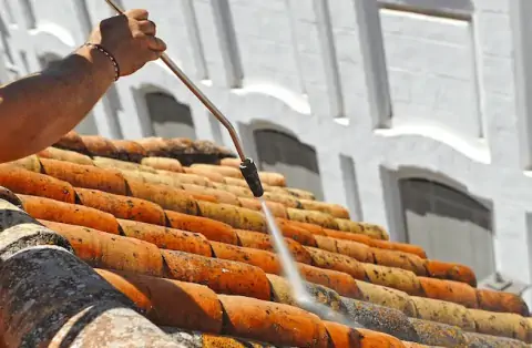 Nettoyage de toitures - Villeveyrac